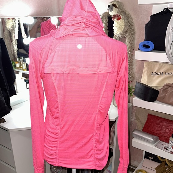 Hot pink 3/4 zip up lightweight hoodie - Picture 4 of 5